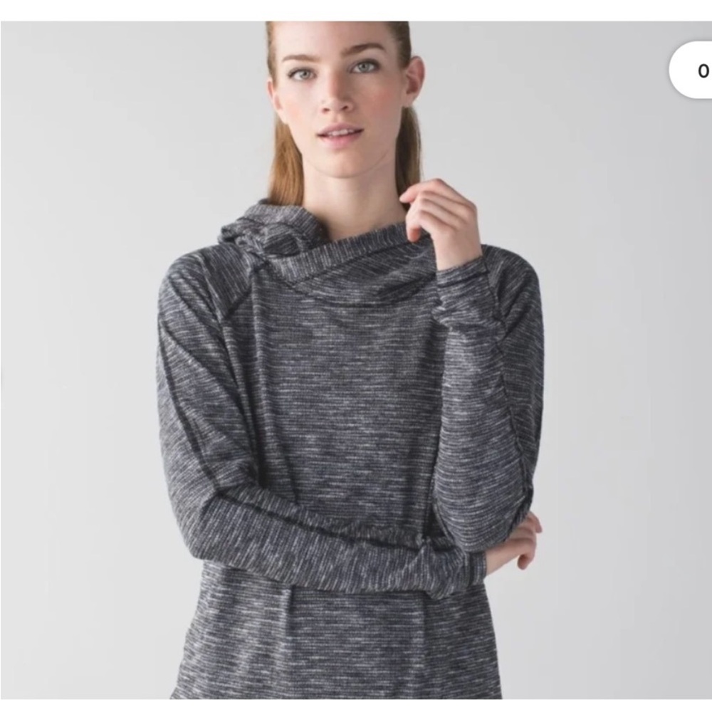 Lululemon Healthy Heart Pullover Size 6